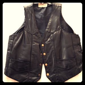 Black Leather Vest Made USA sz 42 Lg vintage